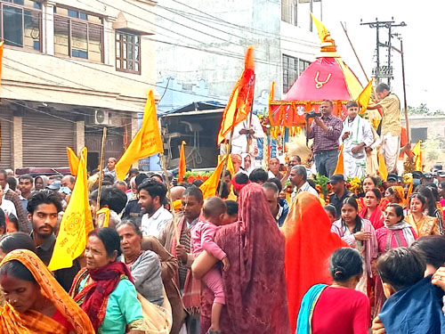 राजविराजमा रथ यात्रामा जनसागर